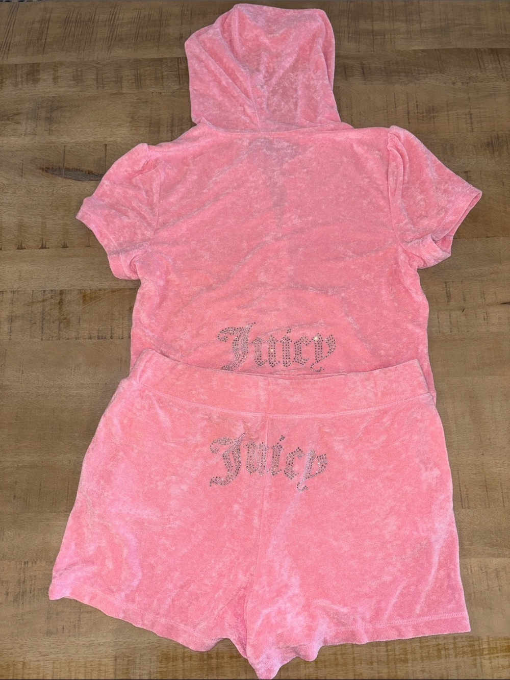 Juicy Couture Pink Velour 2p Hoodie & Shorts Set NWT $179 Size XL